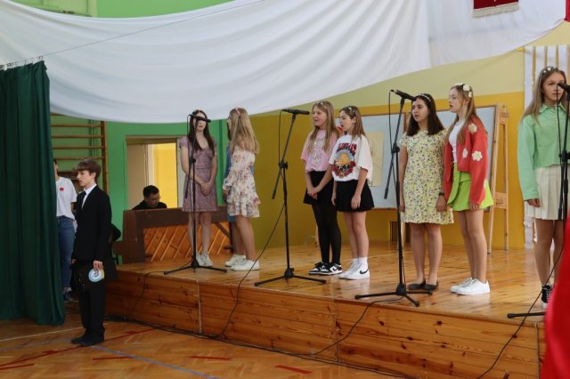 b_1024_768_0_00_images_2022_2023_Wydarzenia_3maja_342670317_1411421142956936_4109463462999611498_n